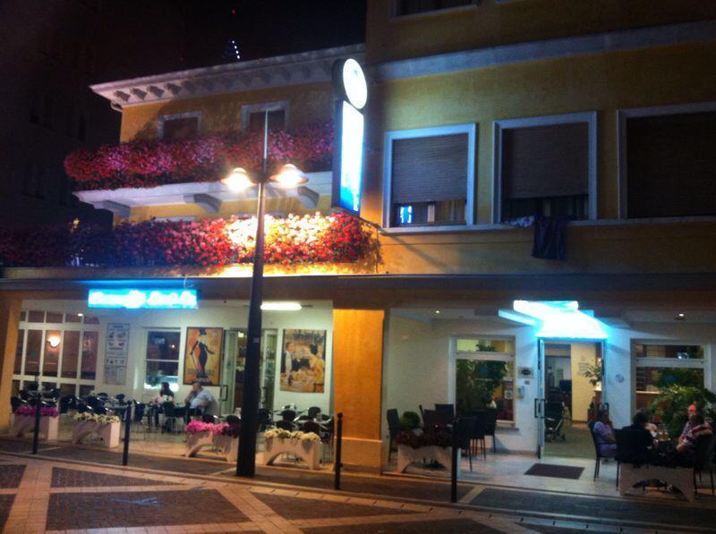 Hotel Al Mare Lido di Jesolo Esterno foto