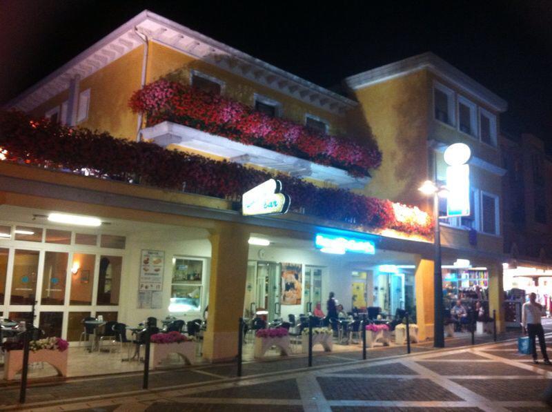 Hotel Al Mare Lido di Jesolo Esterno foto